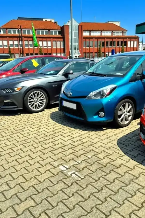 BigParking Düsseldorf - Shuttle - Außenparkplatz