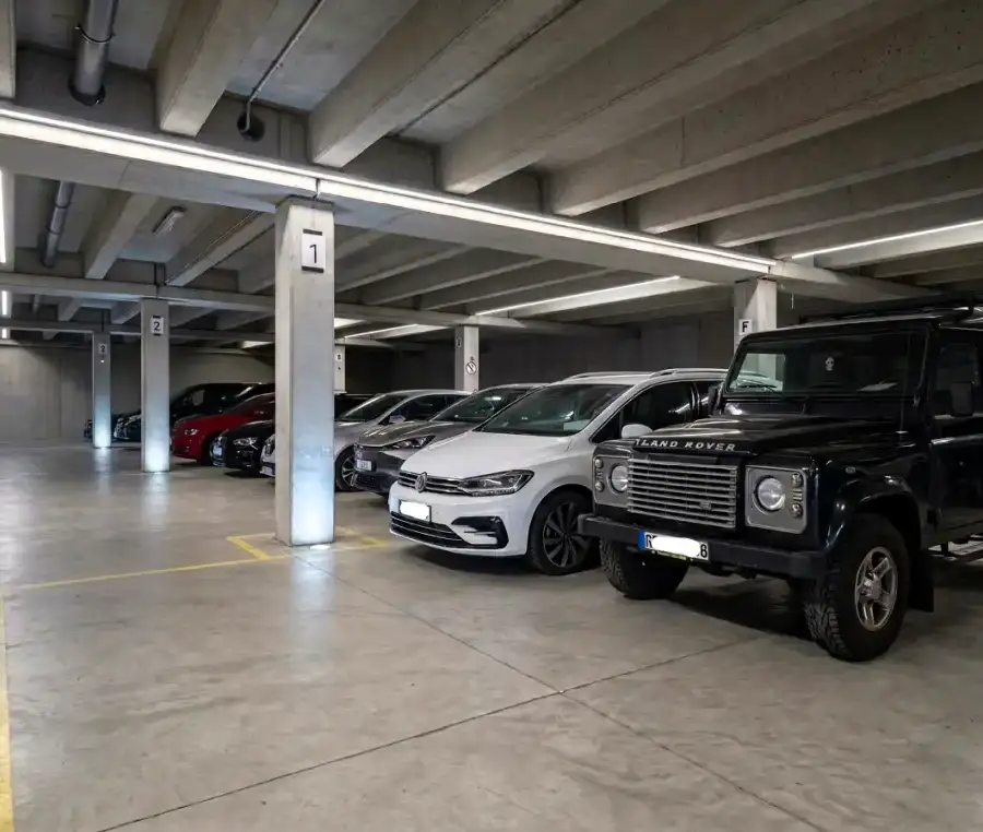 BigParking Düsseldorf - Shuttle - Parkhaus