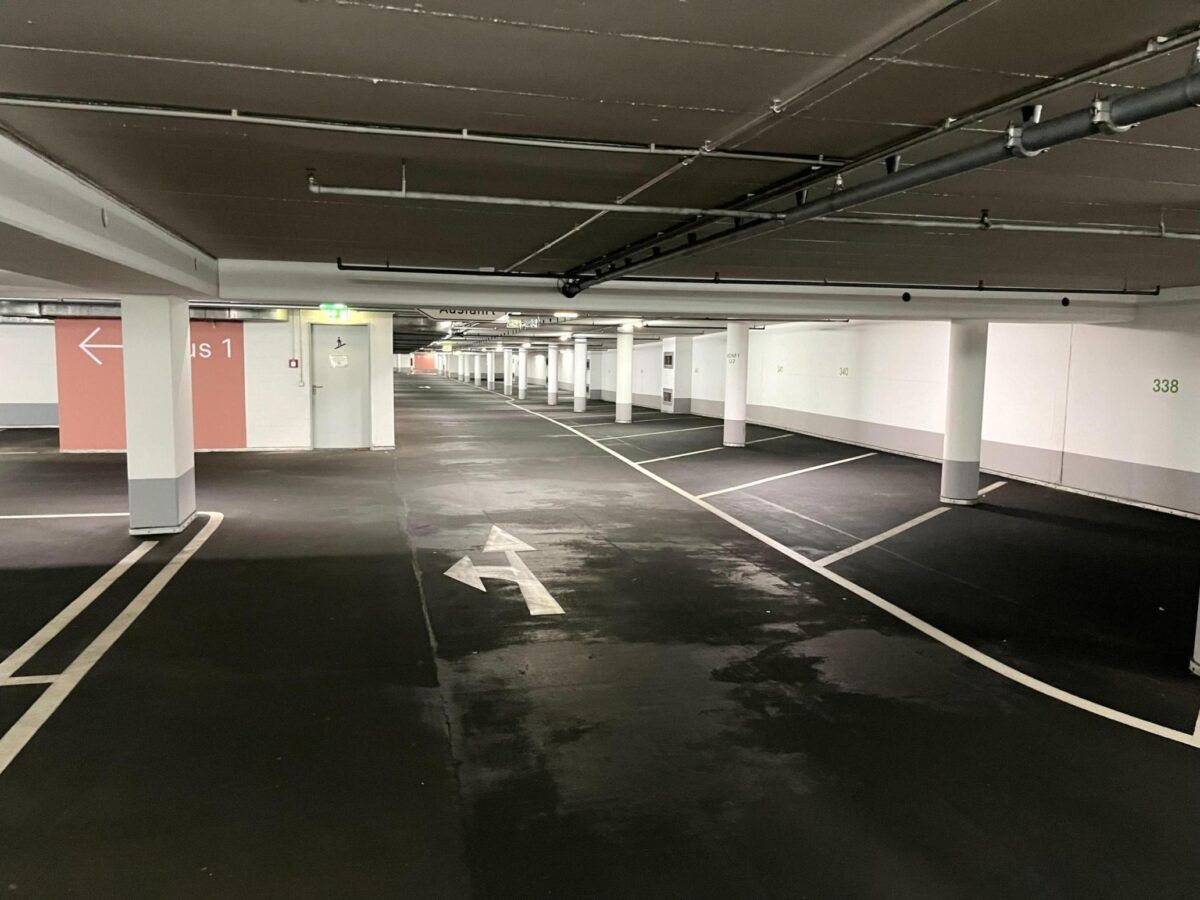 Cleverparken-24 Frankfurt – Shuttle - Parkhaus 4