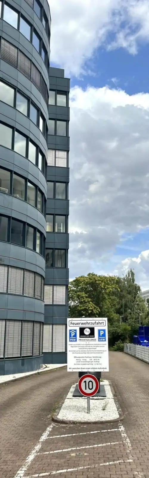 Cleverparken-24 Frankfurt – Valet - Parkhaus 3
