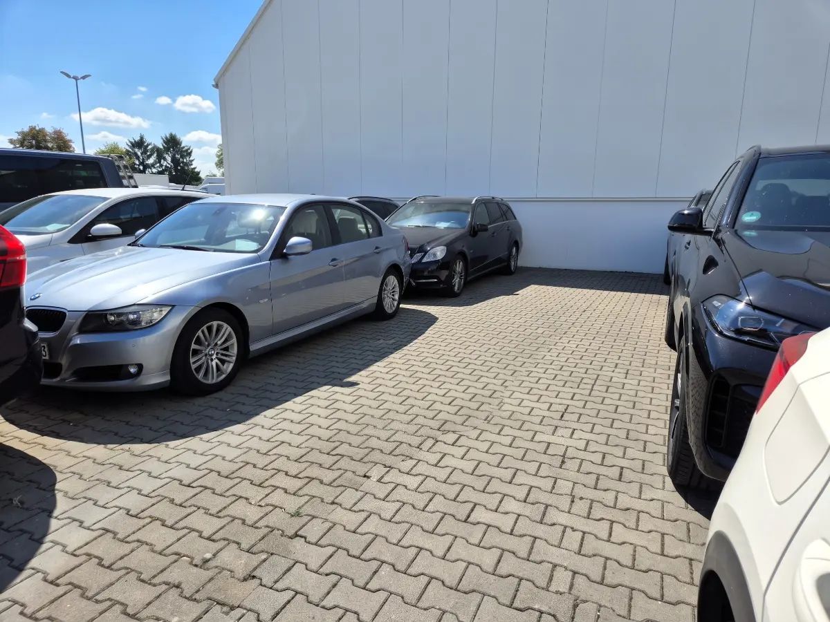 DUS Parking Düsseldorf – Valet - Außenparkplatz 5