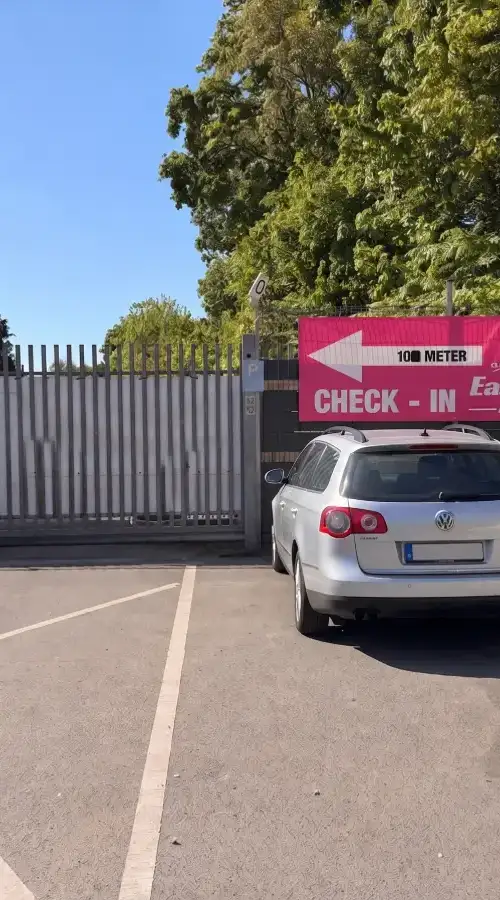 Easypark Airport Köln – Valet - Außenparkplatz 4