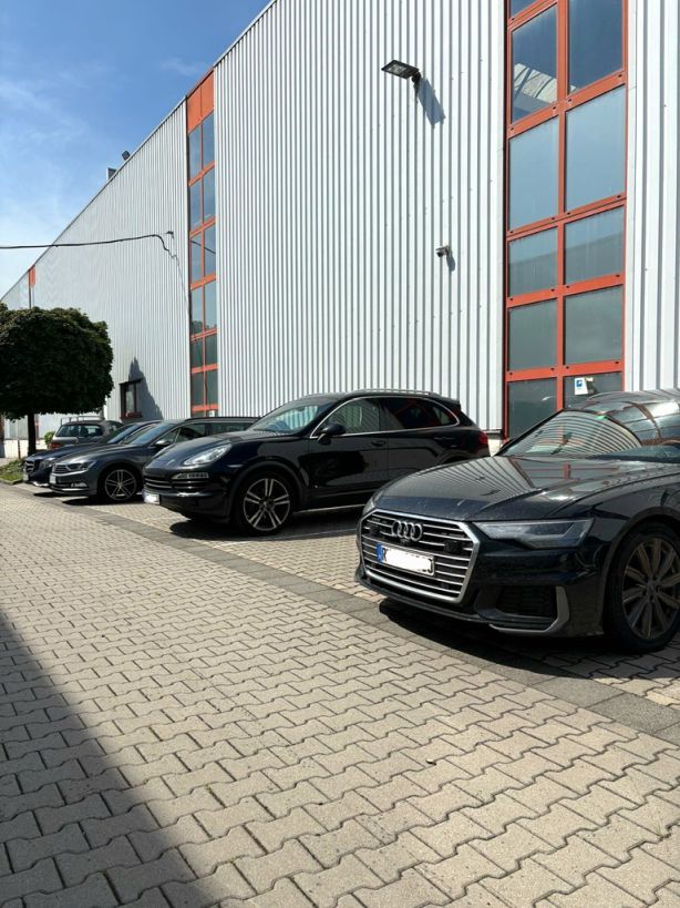 FirstClass Parking Frankfurt – Valet - Außenparkplatz 5