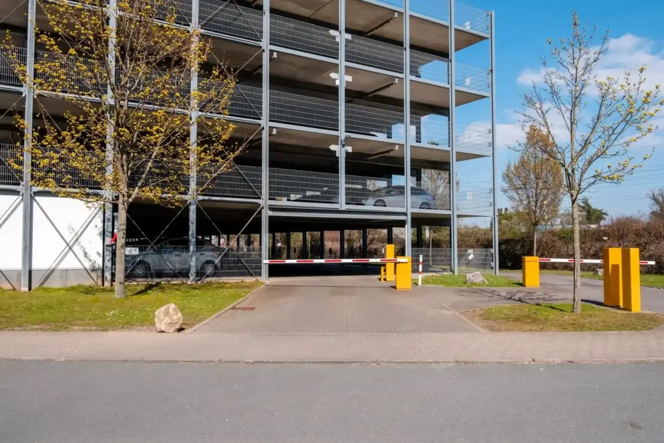 Flypa Düsseldorf - Valet - Parkhaus