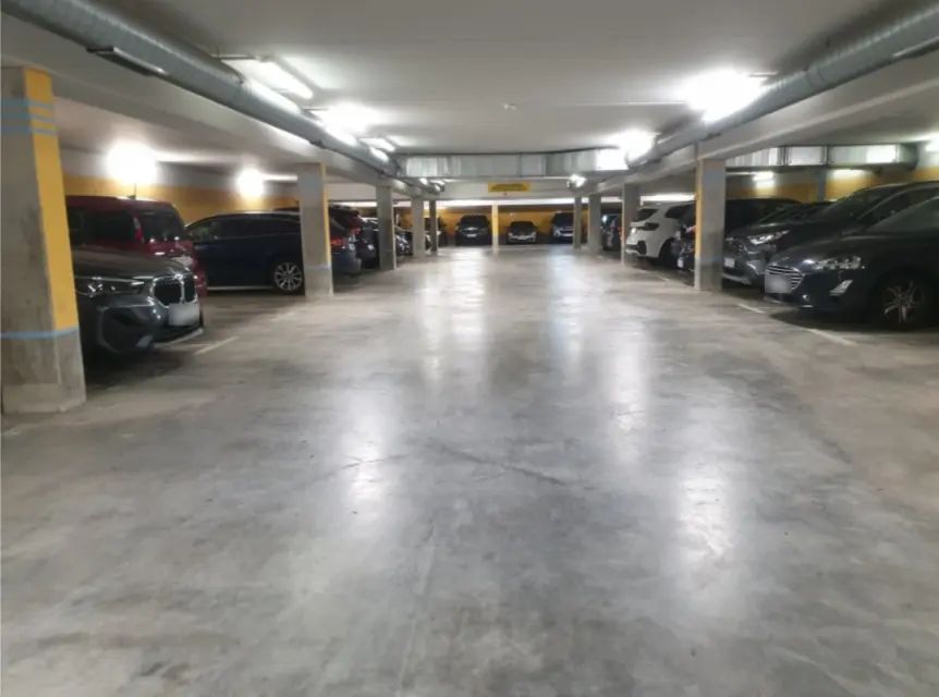 Frankfurt Car Parking - Shuttle - Tiefgarage 5
