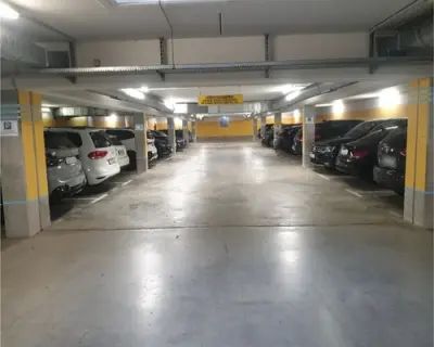 Frankfurt Car Parking - Shuttle - Tiefgarage