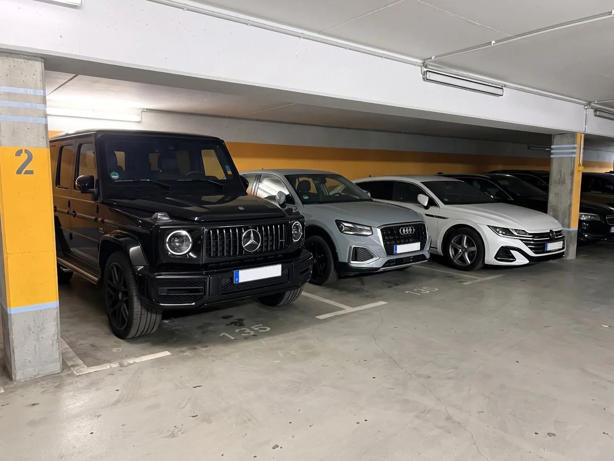 Frankfurt Car Parking - Shuttle - Tiefgarage 4