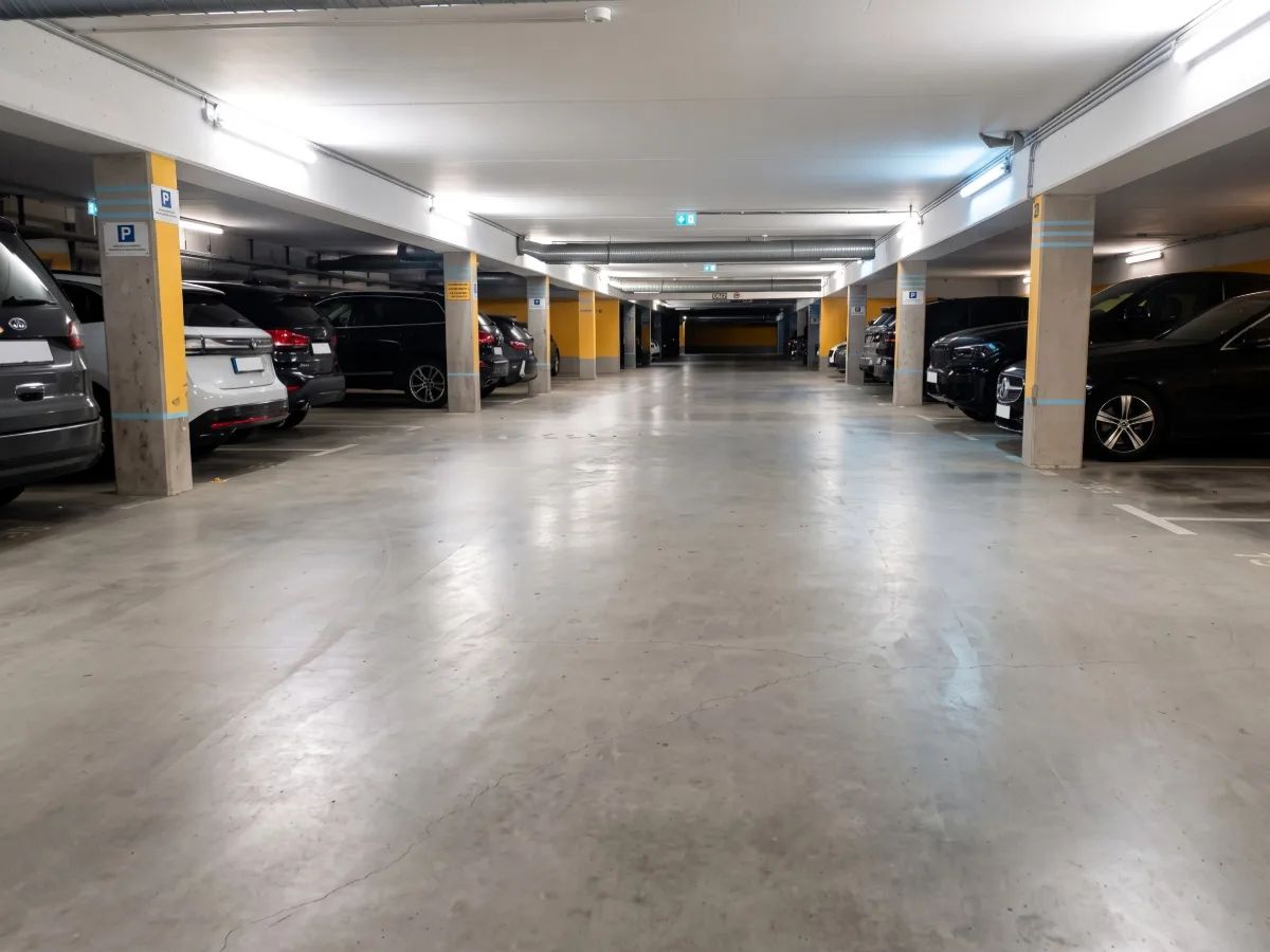 Frankfurt Car Parking - Valet - Underground Car Park 2