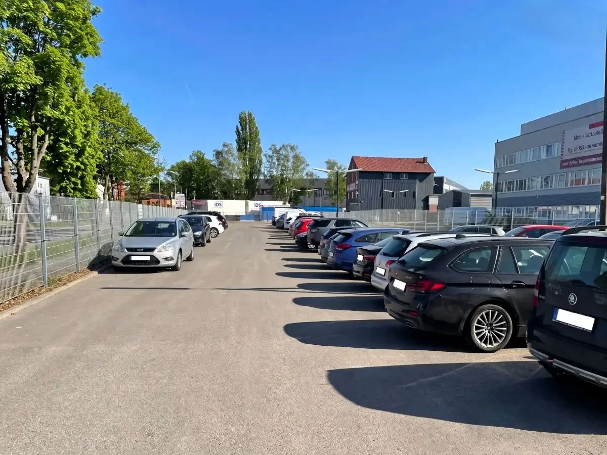 Hannover Parking – Shuttle – Outdoor Parking 4