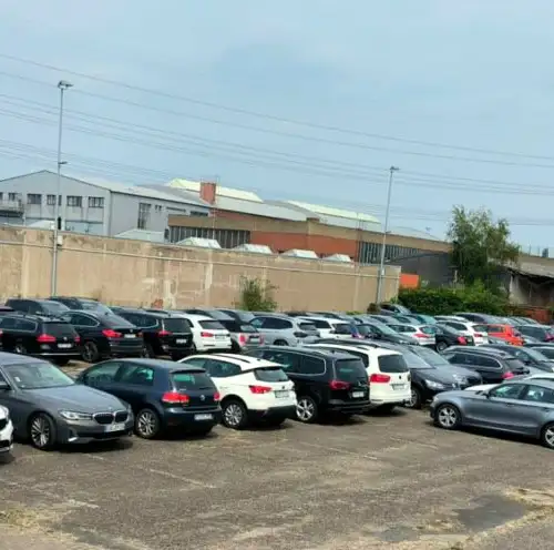 Holiday-Parking Bremen – Shuttle – Außenparkplatz 5