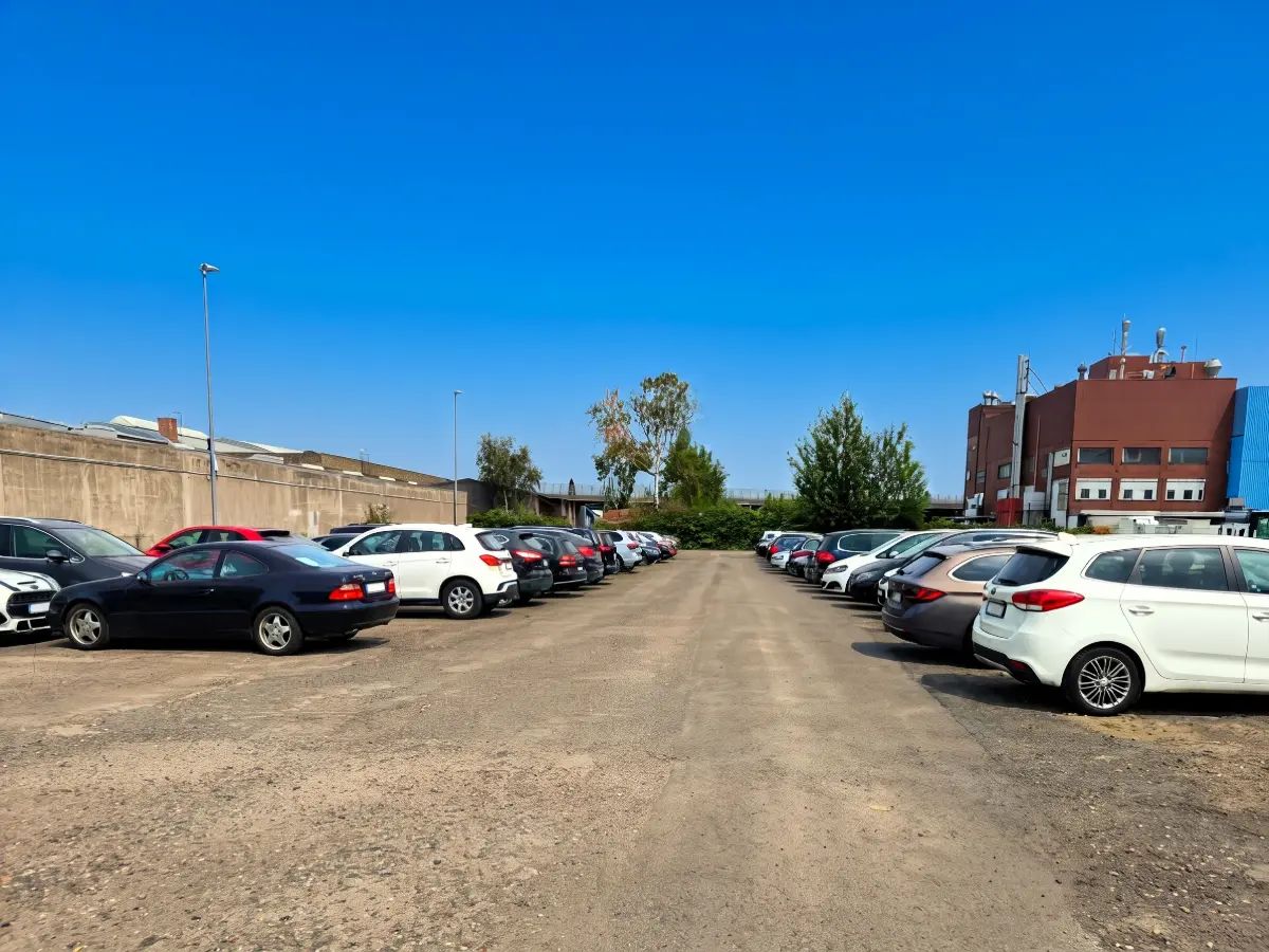Holiday-Parking Bremen – Shuttle – Buitenparkeerplaats 3