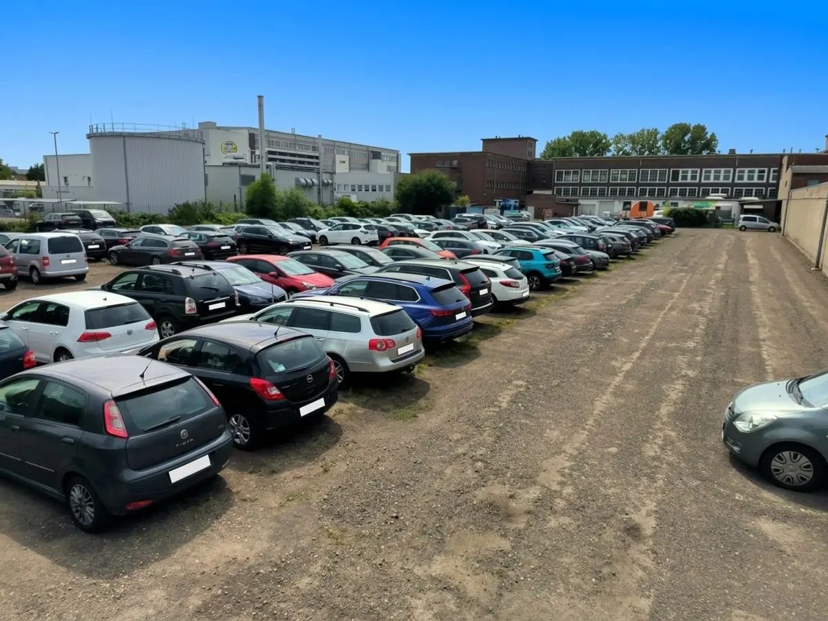 Holiday-Parking Bremen – Shuttle – Buitenparkeerplaats 4