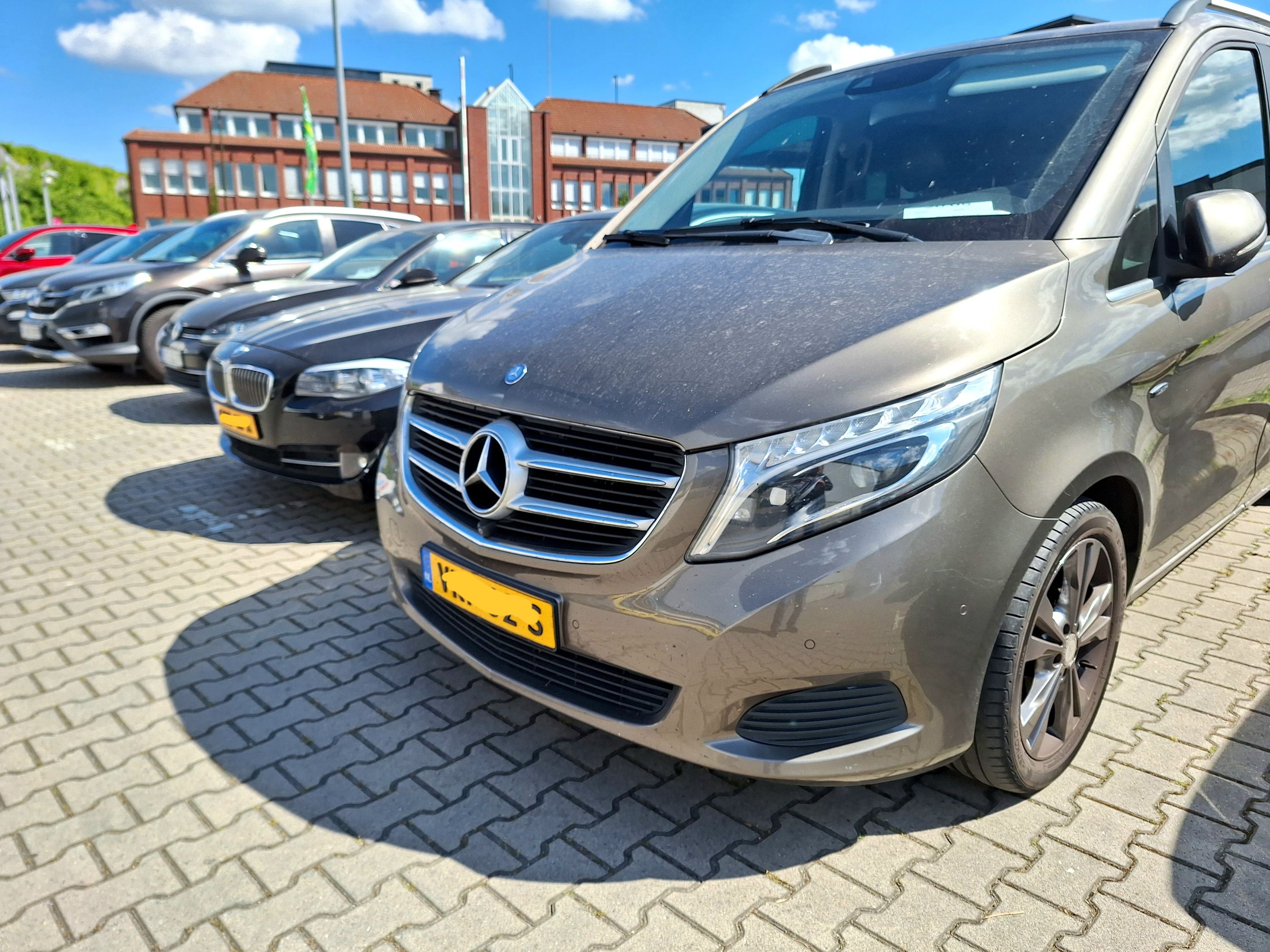 BigParking Düsseldorf - Shuttle - Außenparkplatz 4