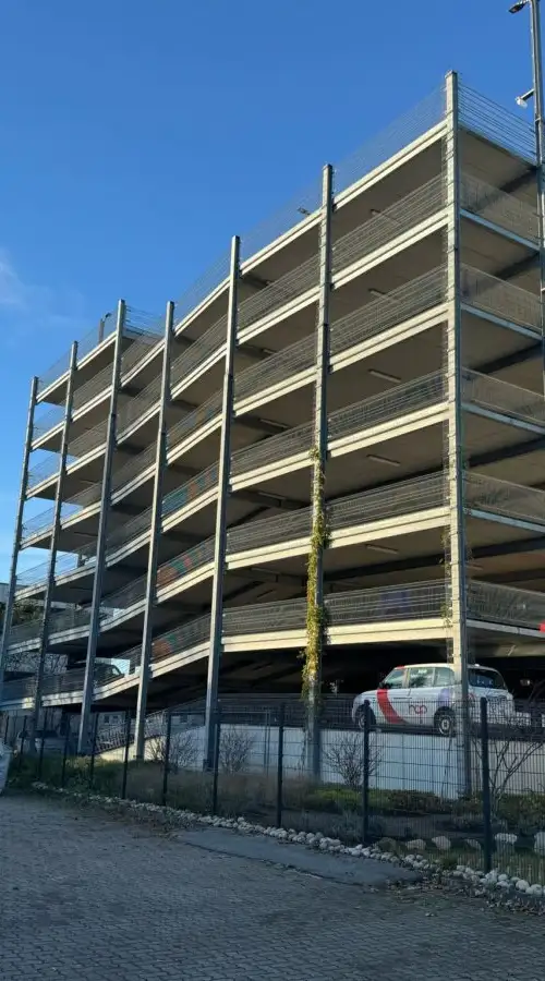 Park & Fly PRO Hamburg – Shuttle Steinwerder – Parkhaus 2