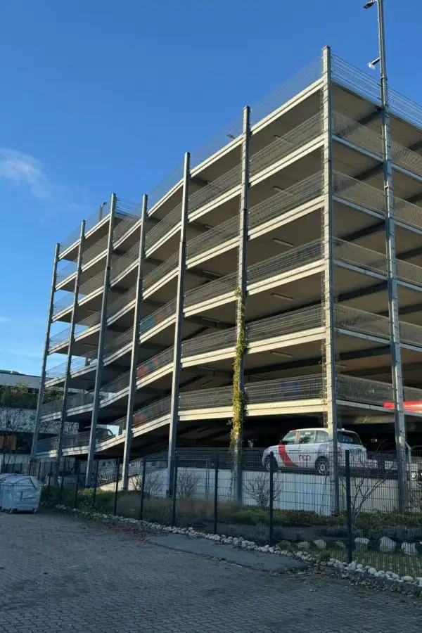 Park and Fly PRO Hamburg – Shuttle - Parkhaus