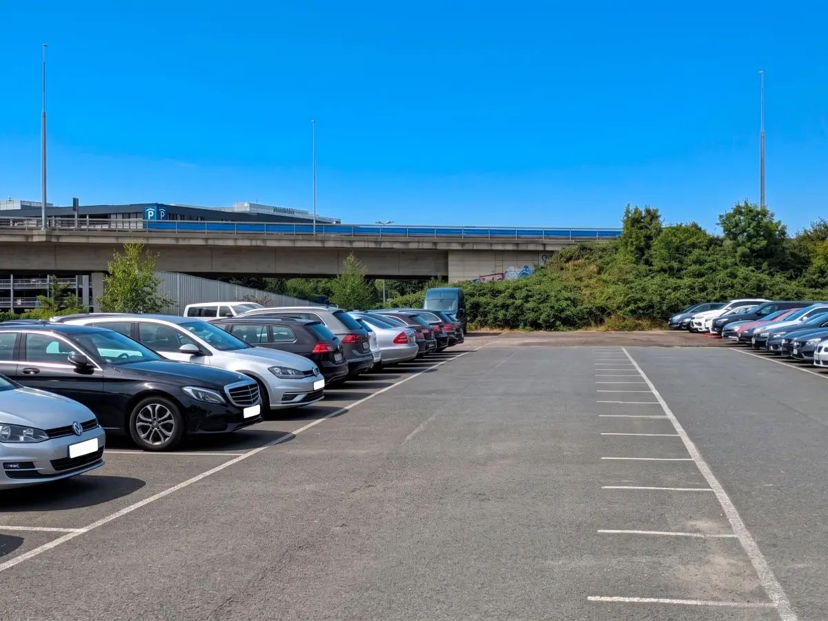 Parkservice Bremen – Shuttle – Outdoor Parking 3