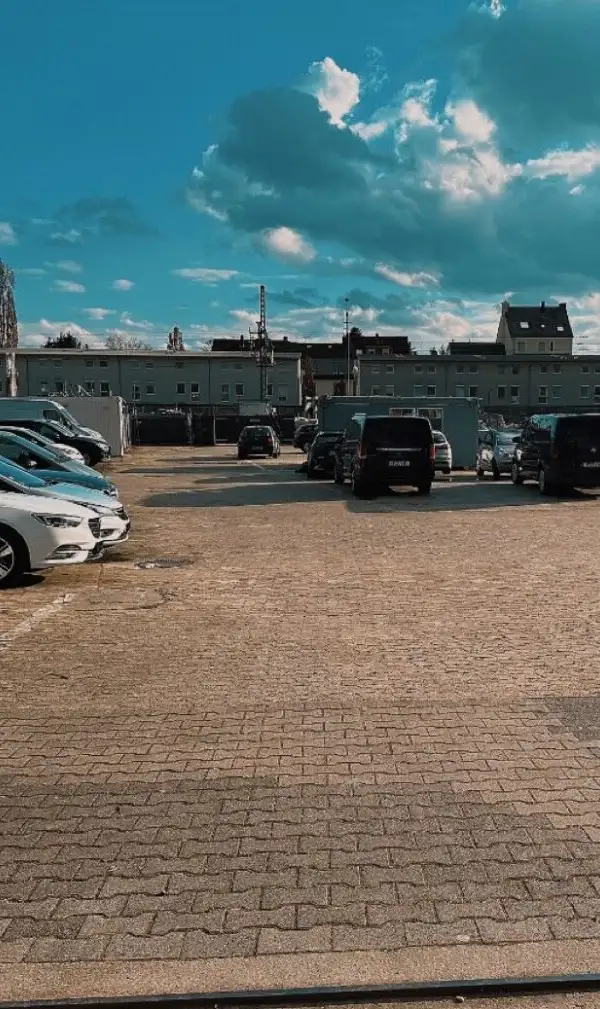 SafetyParking24 Frankfurt – Valet - Außenparkplatz
