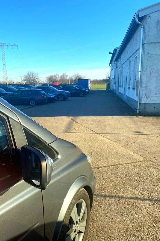 Schlau-Parken Leipzig – Shuttle – Außenparkplatz 4