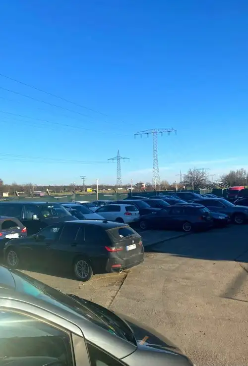Schlau-Parken Leipzig – Shuttle – Außenparkplatz 5