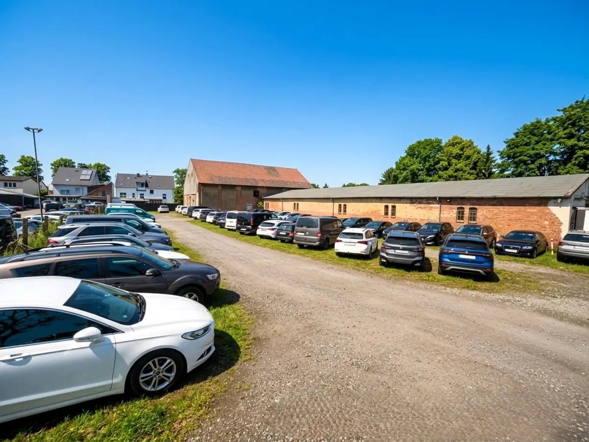 Skyparking Berlijn – Valet – Parkeerplaats buiten 3