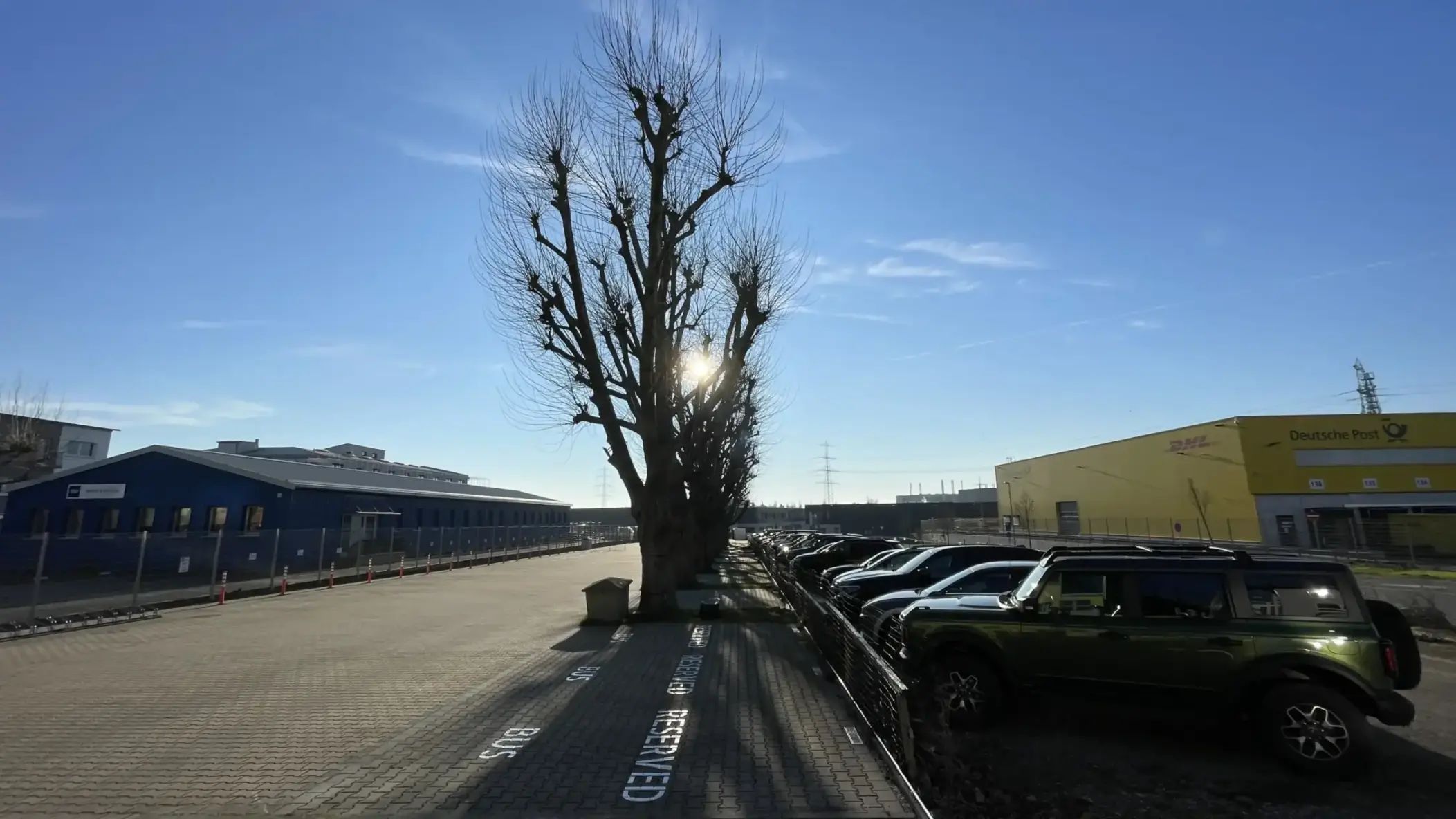 Trustpark Frankfurt - Valet - Außenparkplatz 3
